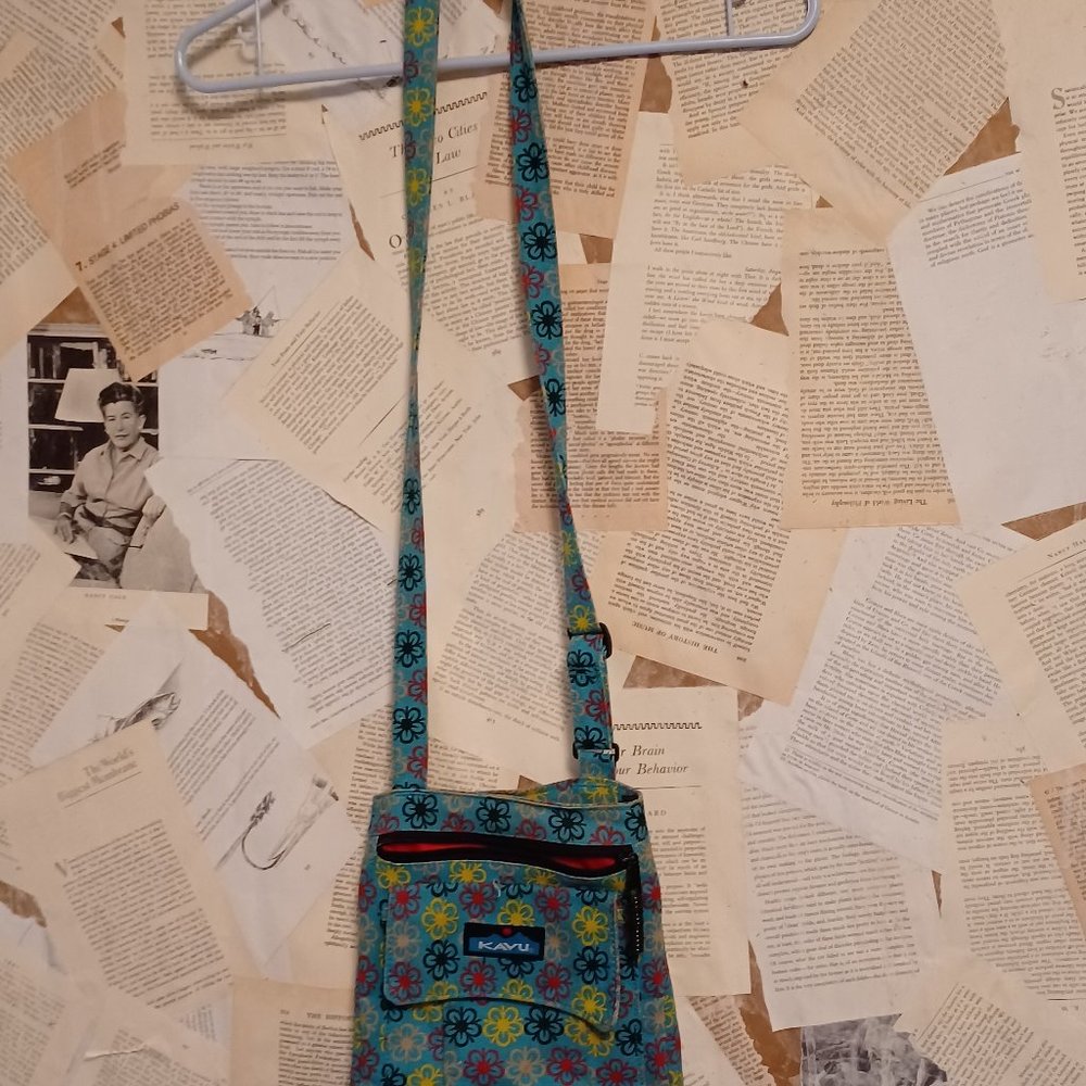 Kavu crossbody bag